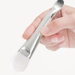 Brosse à poils doux et masque en silicone