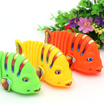Jouets en forme d'horloge pour poissons de dessins animés