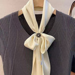 Boucle d’Écharpe Camélia